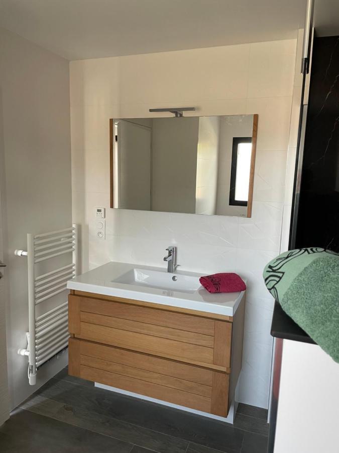 Au Charme Des Marees Apartamento Lion-sur-Mer Exterior foto