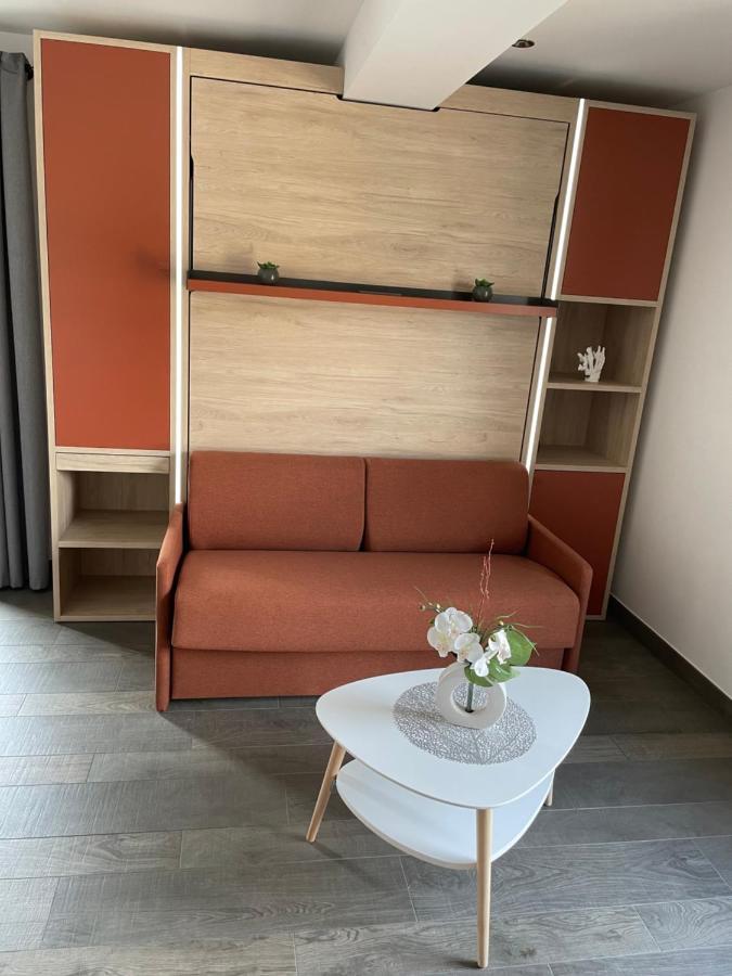 Au Charme Des Marees Apartamento Lion-sur-Mer Exterior foto